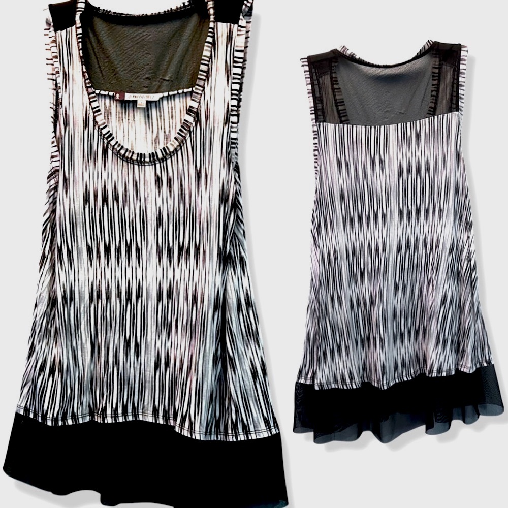 Women’s dress shirt • Jennifer Lopez • J Lo • sheer sleeveless White Black Tank